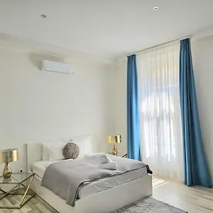 דירה Designer Downtown Gem, בודפשט