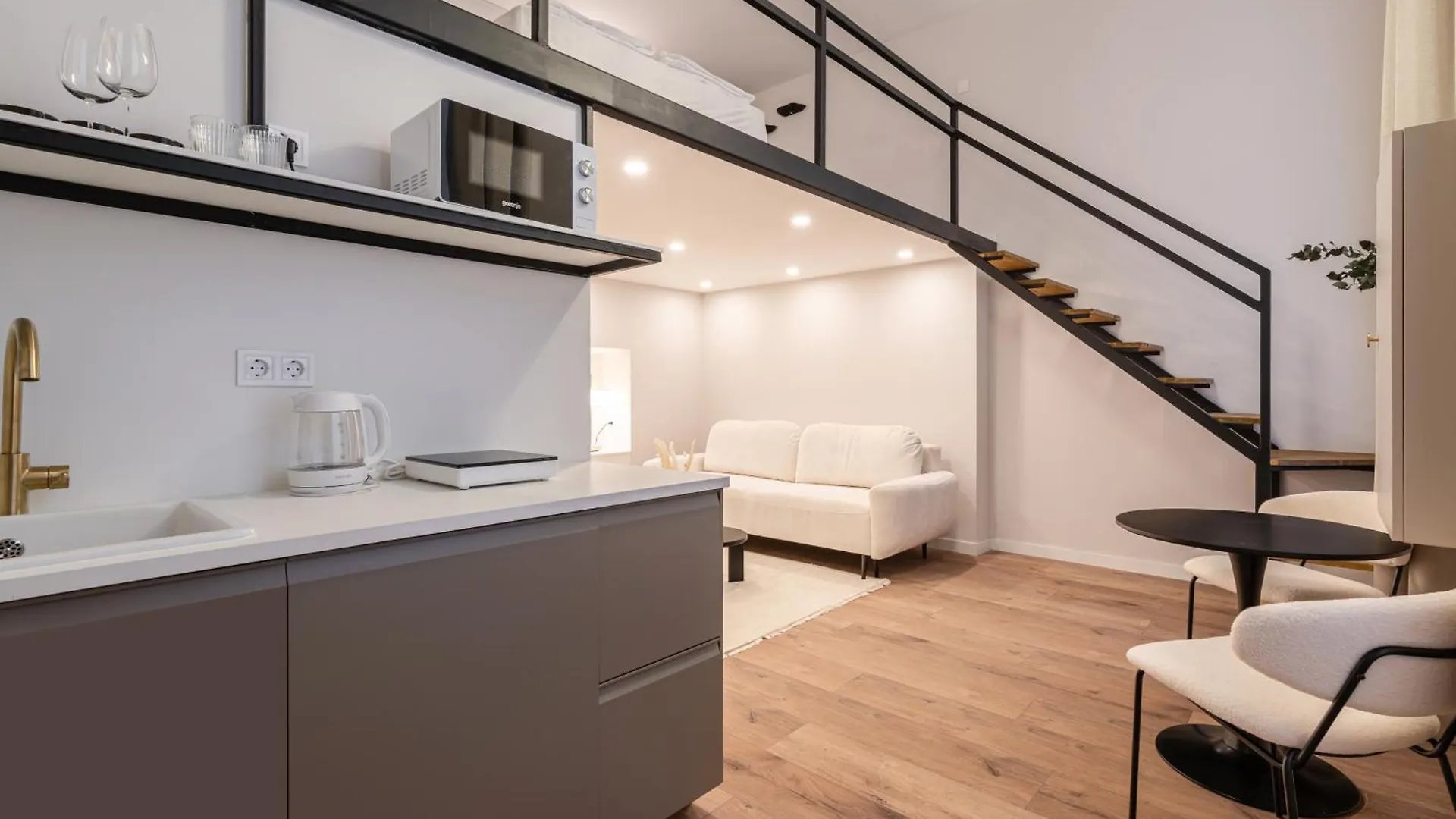 K20 - Boutique Apartments, Best Location, by BQA Budapest Lägenhet